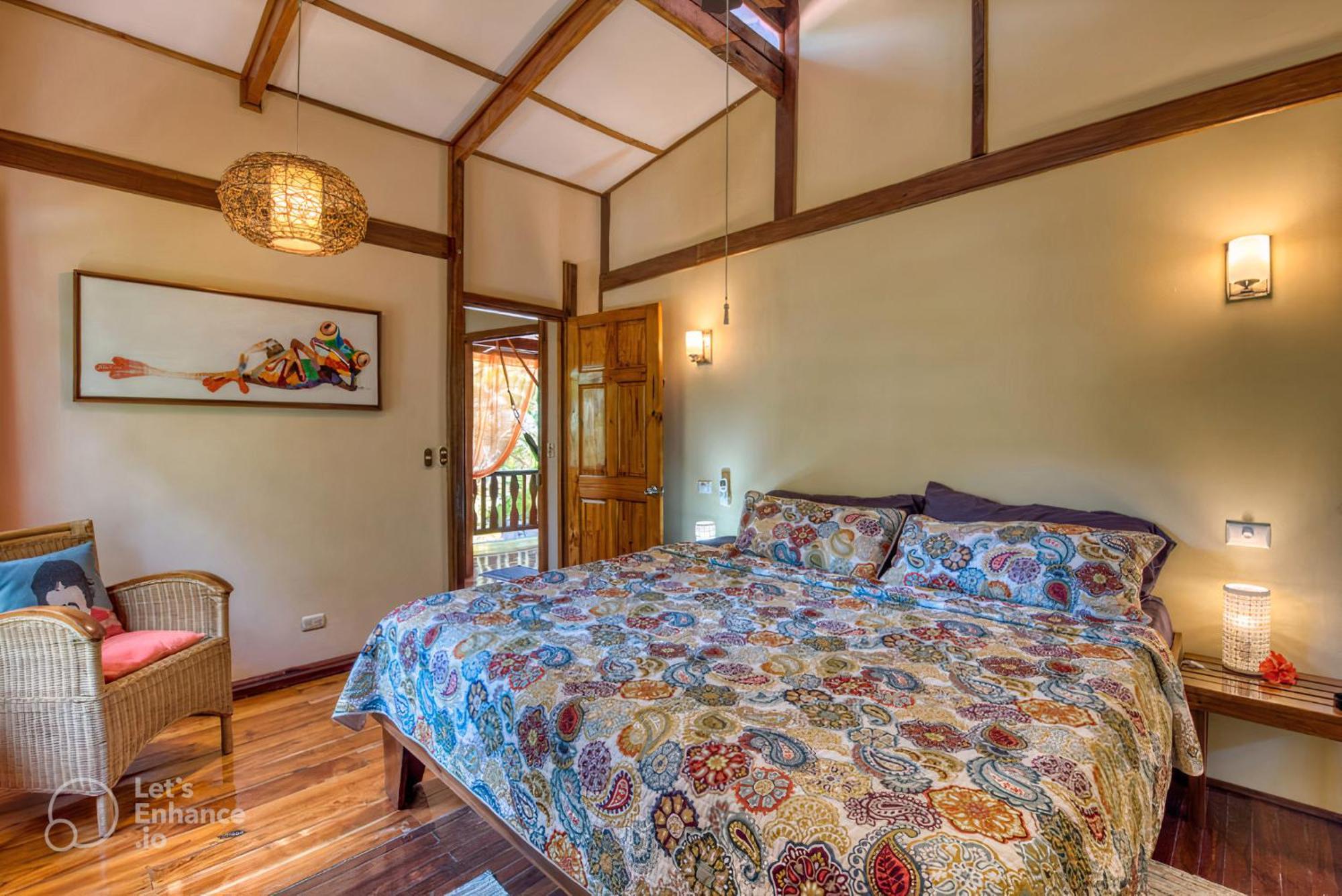 Caribe Town Bungalows Puerto Viejo de Talamanca Екстериор снимка