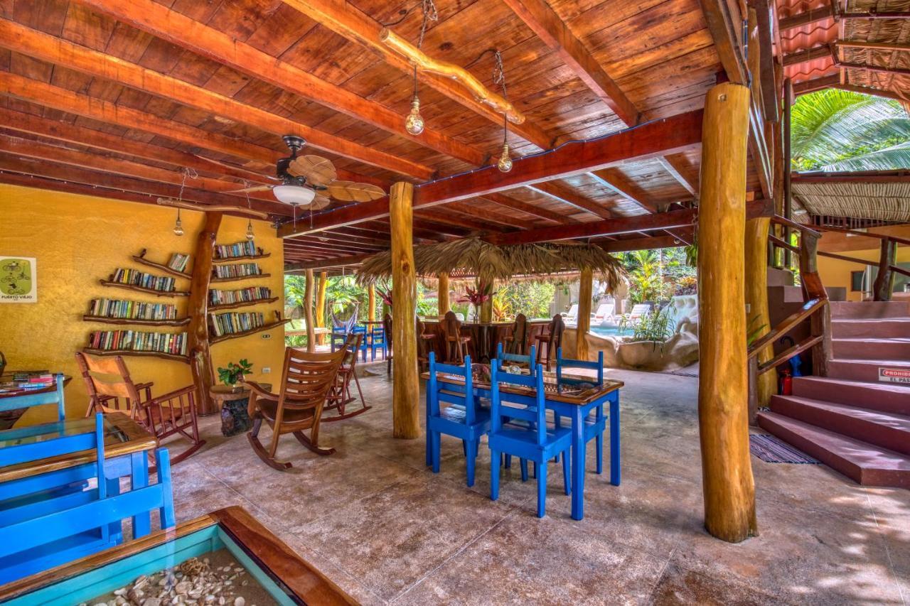 Caribe Town Bungalows Puerto Viejo de Talamanca Екстериор снимка